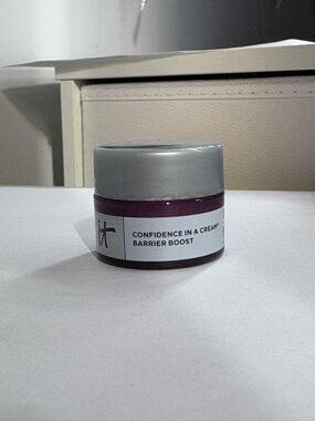 IT Cosmetics Confidence in a Cream Barrier Boost 7mL BNIB